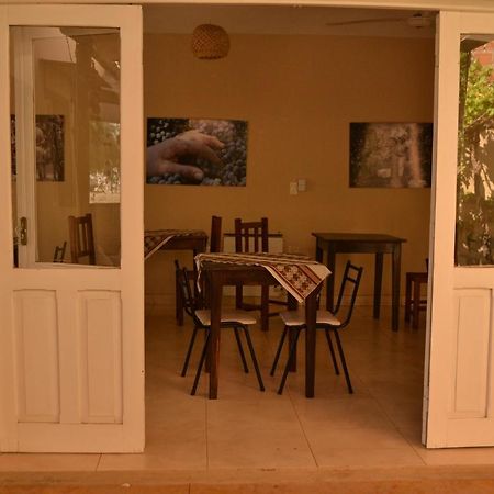 La Morada Hostal Cafayate Bagian luar foto