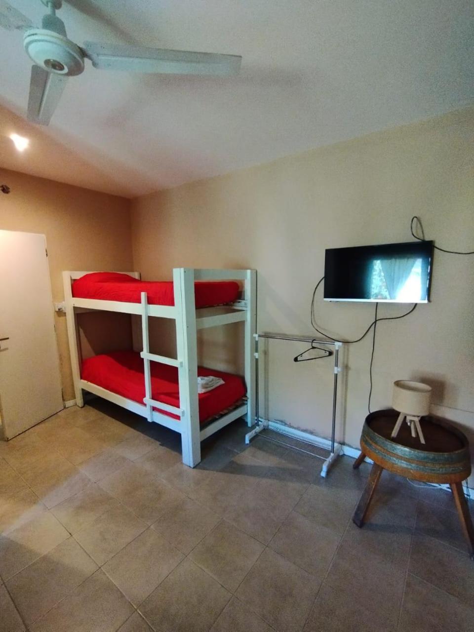 La Morada Hostal Cafayate Bagian luar foto