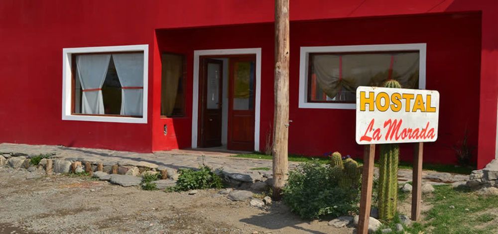 La Morada Hostal Cafayate Bagian luar foto