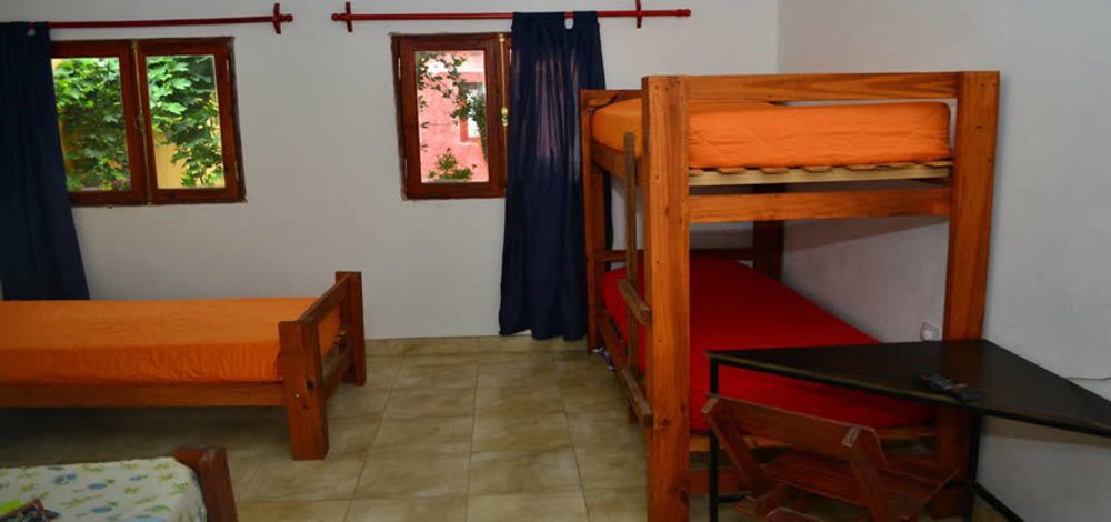 La Morada Hostal Cafayate Bagian luar foto