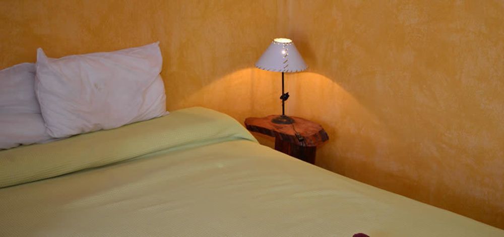 La Morada Hostal Cafayate Bagian luar foto