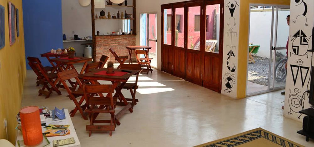 La Morada Hostal Cafayate Bagian luar foto